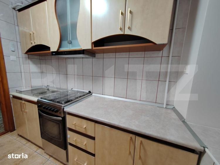 Apartament cu 2 camere semidecomandat în Roșu