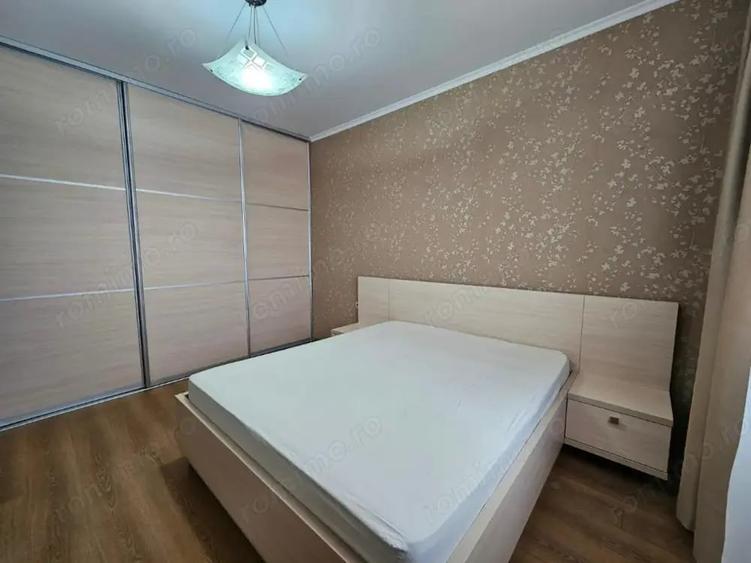 Apartament cu 2 camere decomandat în Triaj