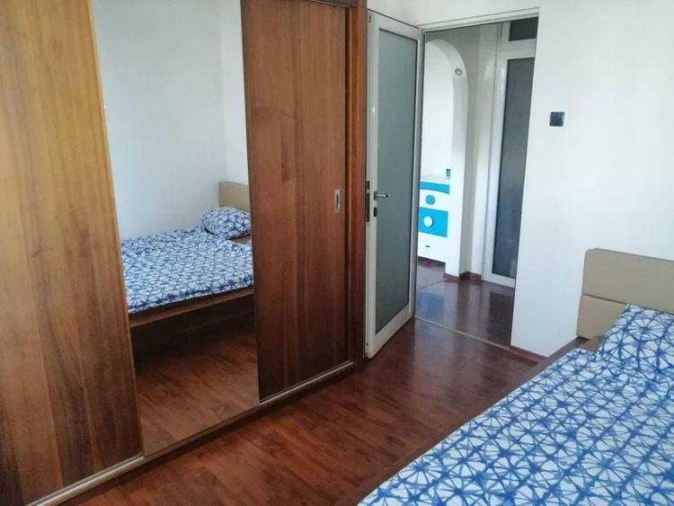 Apartament cu 2 camere, mobilat în Grivița
