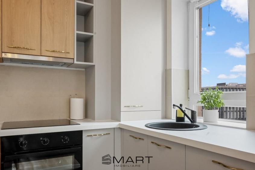 Apartament cu 2 camere semidecomandat în Tractorul
