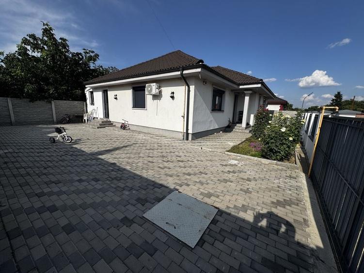 Casă cu 3 camere în Șag