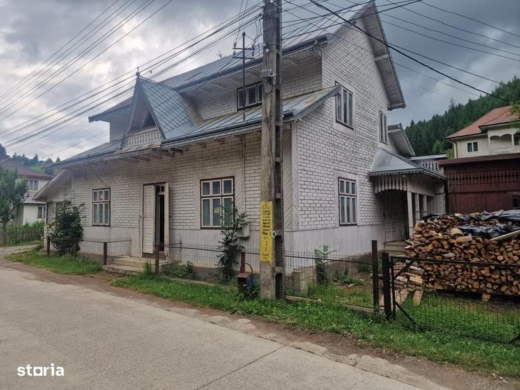 Casă cu 4 camere în Frumosu
