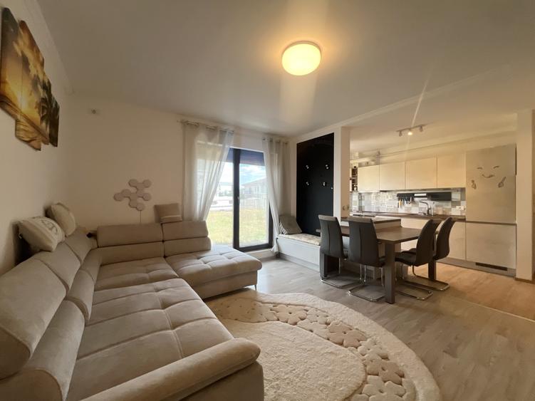 Apartament cu 2 camere decomandat, mobilat în Giroc