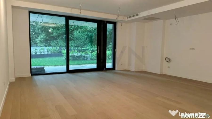Apartament cu 3 camere decomandat în Aviatorilor