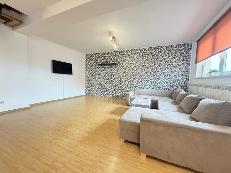 Apartament cu 3 camere decomandat, mobilat în Mihai Viteazul