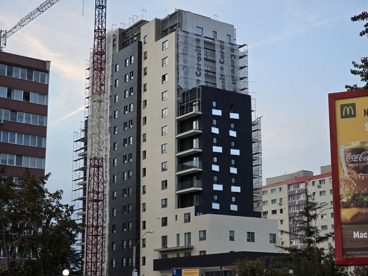 Apartament cu 2 camere decomandat în Gara Mare