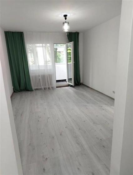 Apartament cu 3 camere circular în Tătărași