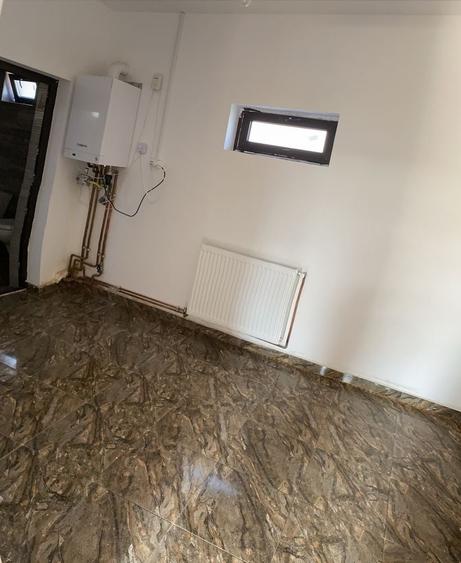Casă cu 4 camere în Boldu