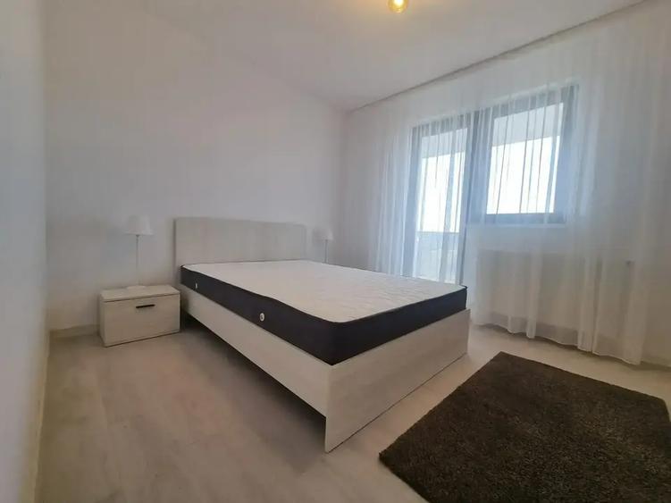 Apartament cu 2 camere decomandat în Exterior Est