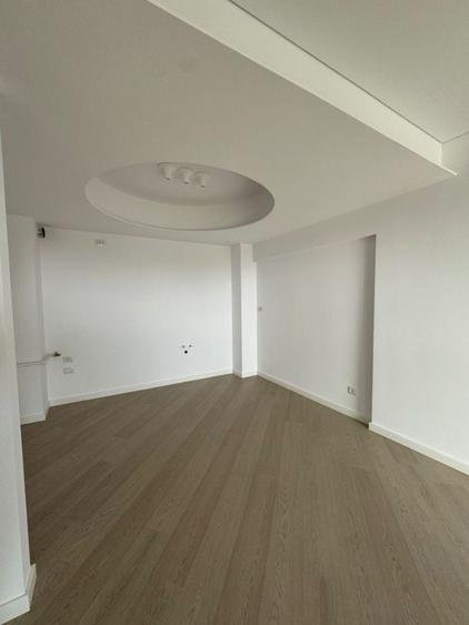 Apartament cu 3 camere în Pipera