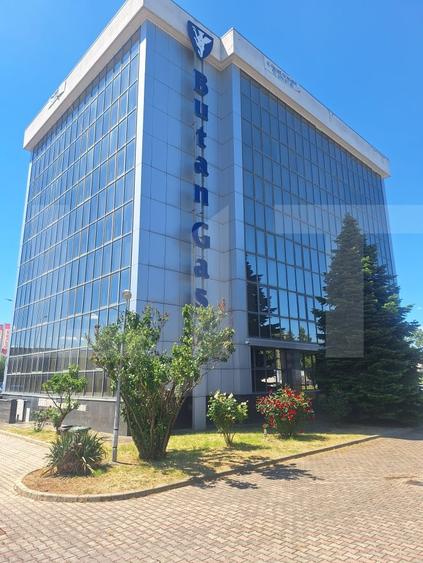 Birou, de 2,165 mp, în Lugoj