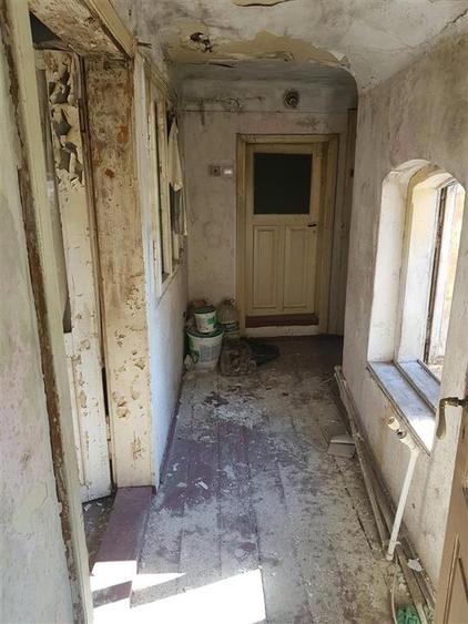 Casă cu 5 camere cu Teren 246 Mp în Apollo
