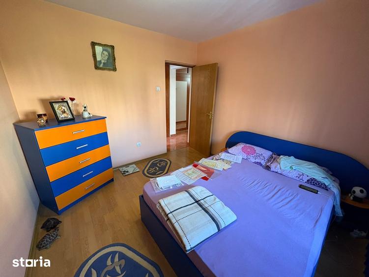 Apartament cu 3 camere decomandat în Sălăjan