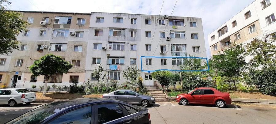 Apartament cu 3 camere semidecomandat în Vest