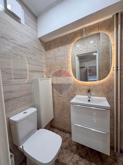 Apartament cu 4 camere în Periferie