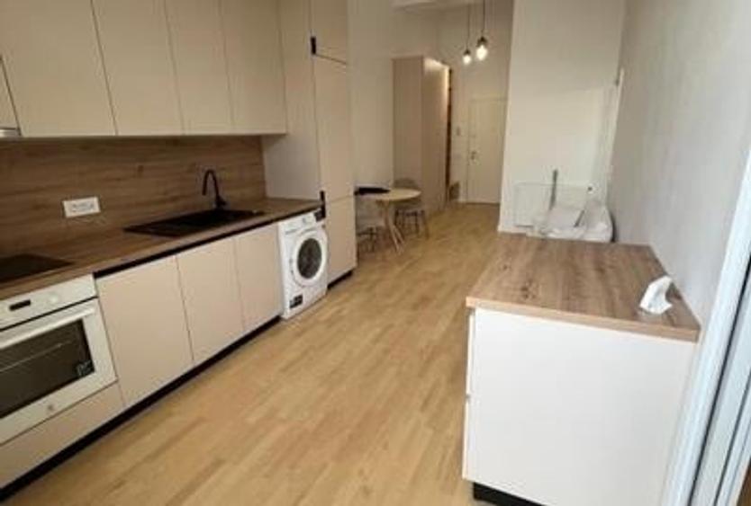 Apartament cu 2 camere decomandat, mobilat în Bucureștii Noi
