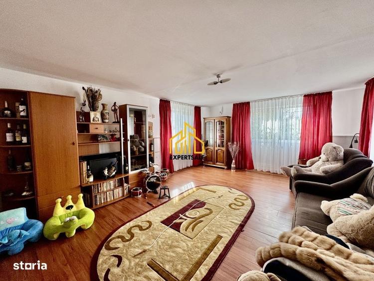 Casă cu 4 camere cu Teren 248 Mp în Central