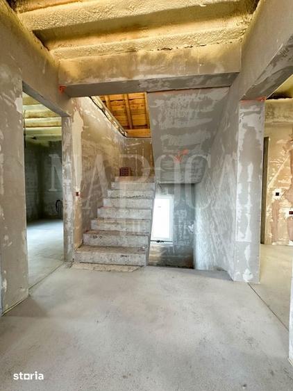 Casă cu 4 camere cu Teren 468 Mp în Apahida