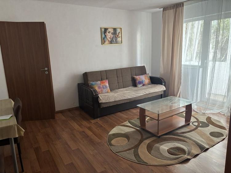 Inchiriez apartament - 5