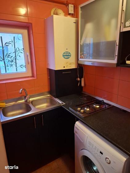 Apartament cu 3 camere decomandat în Unirii Sud