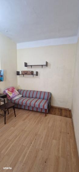 Apartament cu 2 camere decomandat în Piața Unirii