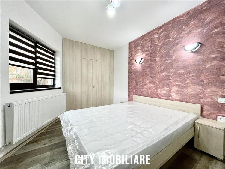 Apartament cu 3 camere semidecomandat, mobilat în Bună Ziua