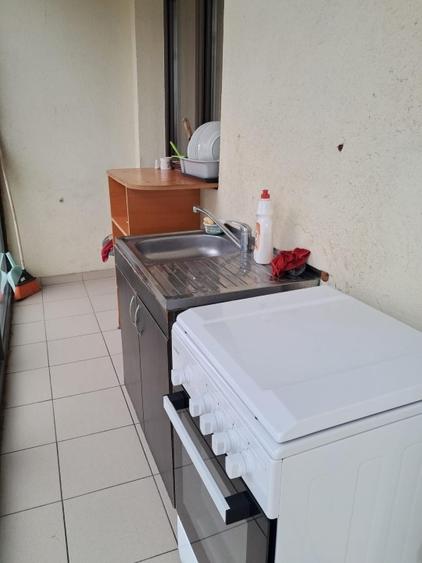 Apartament cu 2 camere decomandat, mobilat în Central