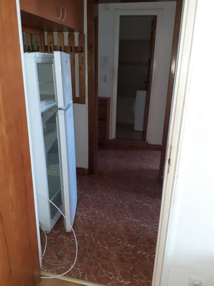 Apartament cu 2 camere decomandat în Drumul Taberei