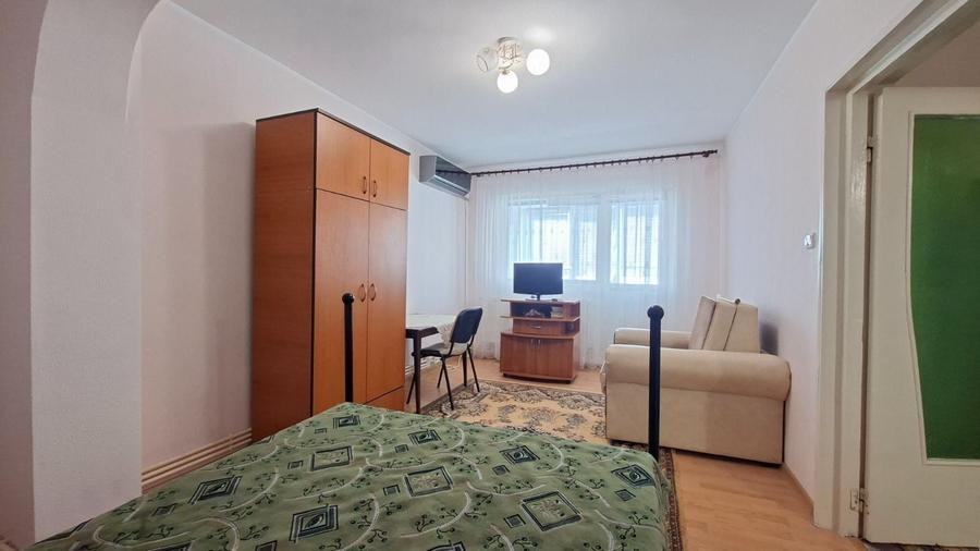 De inchiriat apartament cu o camera, etaj 1, Faleza, 285 euro - 3