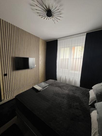 Apartament cu 2 camere decomandat în Dobroești