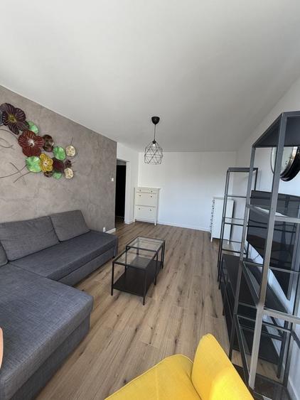 Apartament cu 2 camere decomandat în Crângași