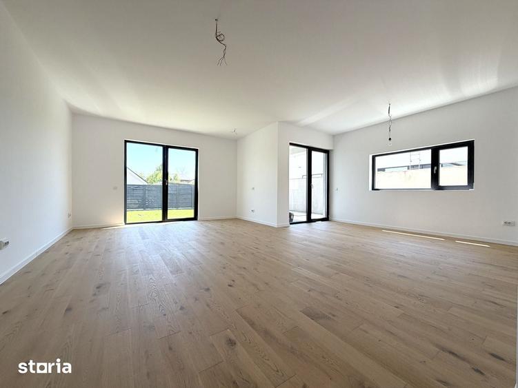 Casă cu 4 camere cu Teren 300 Mp în Corbeanca