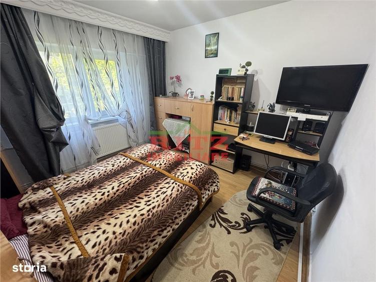 Apartament cu 2 camere decomandat în Central