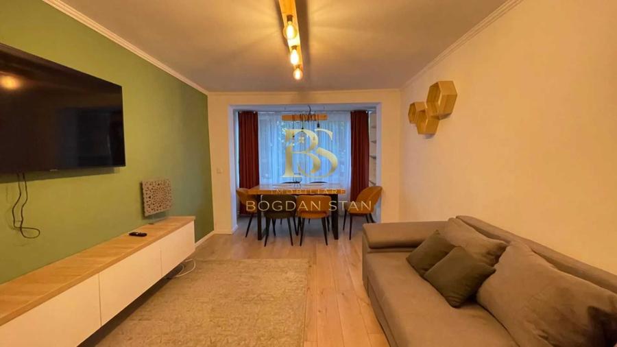 Apartament cu 2 camere decomandat în Petin
