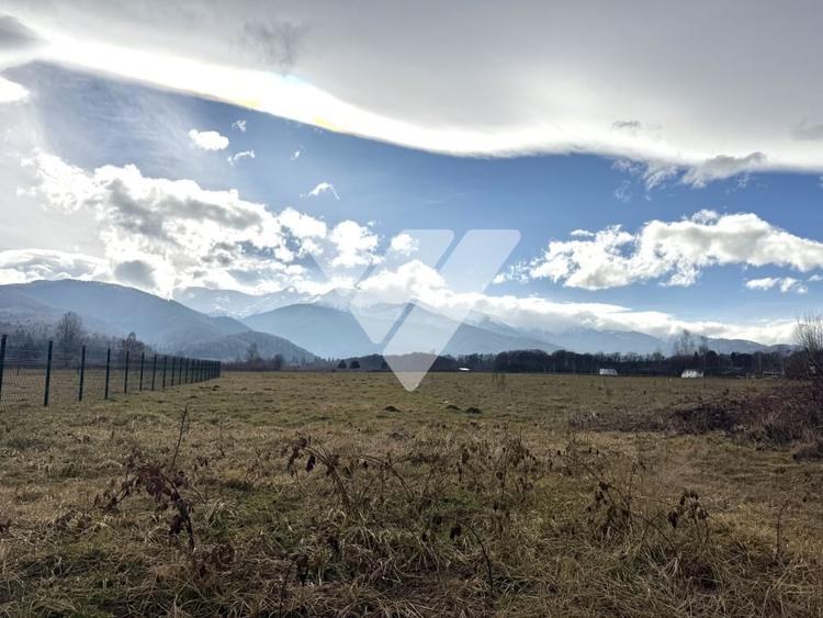 Teren Construcții intravilan de 900 mp, în Avrig