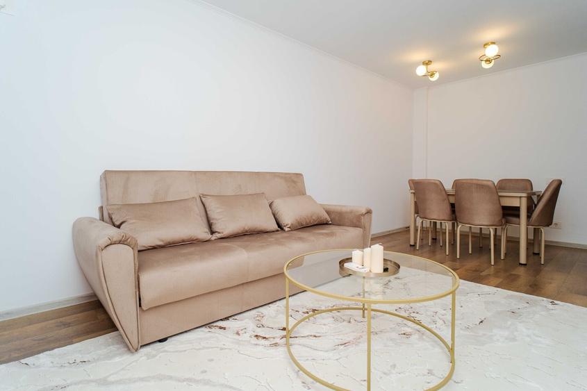 Apartament cu 3 camere semidecomandat, mobilat în Copou
