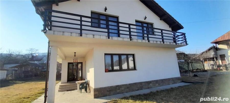 Spațiu comercial, de 200 mp, în Băjești