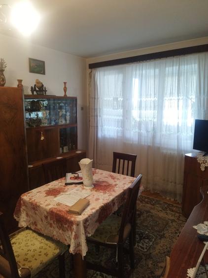 Apartament cu 2 camere semidecomandat în Tudorul Vechi