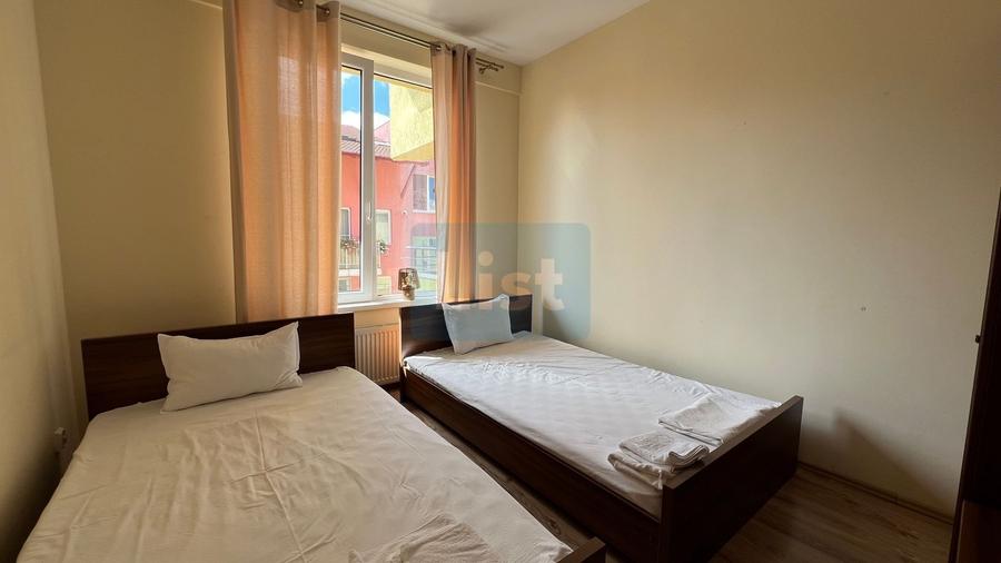 Apartament cu 4 camere semidecomandat, mobilat în Zorilor
