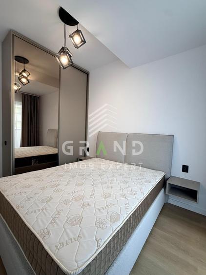 Apartament cu 2 camere semidecomandat, mobilat în Florești
