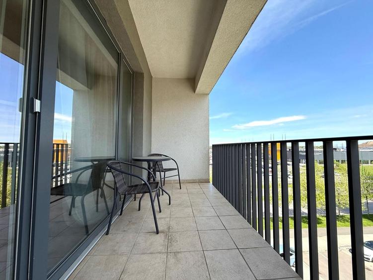 Apartament cu 2 camere, mobilat în Tractorul