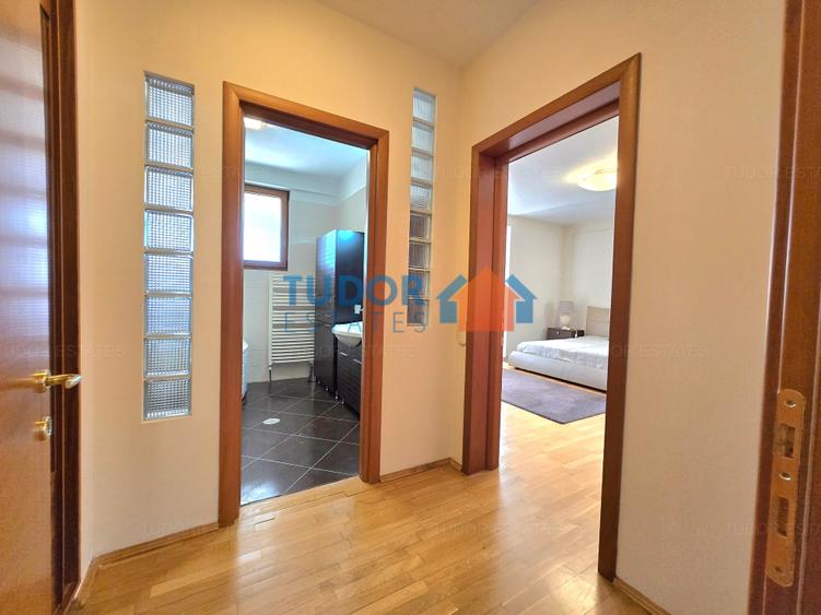 Apartament cu 4 camere în Herăstrău
