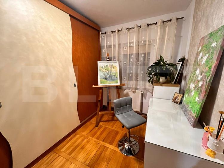 Apartament cu 4 camere decomandat, mobilat în Hunedoara