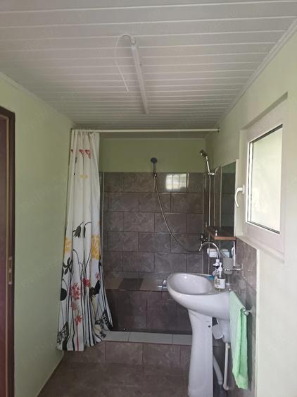 Casă cu 3 camere în Central