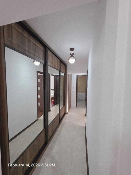 Apartament cu 3 camere decomandat, mobilat în Tomis Nord