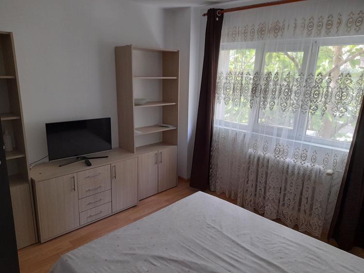 Apartament cu 2 camere decomandat în Turda