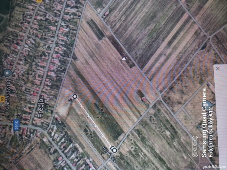 Teren de 3200 mp, în Sud