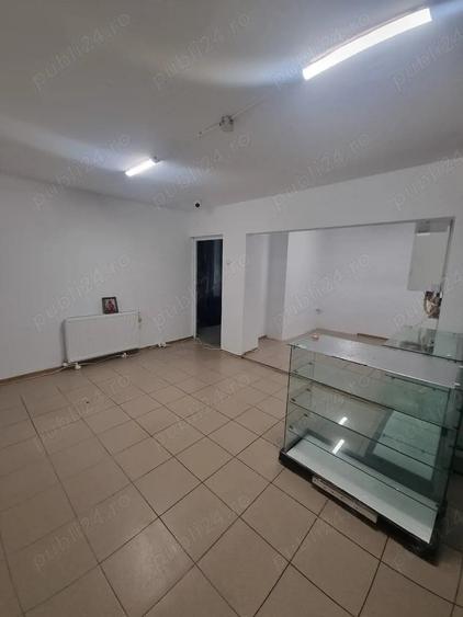 Spațiu comercial, de 26 mp, în Vest