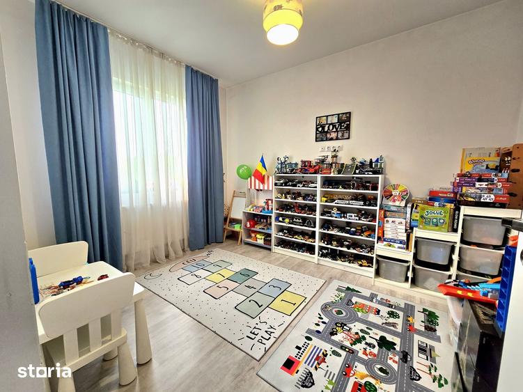 Apartament cu 3 camere în Rediu