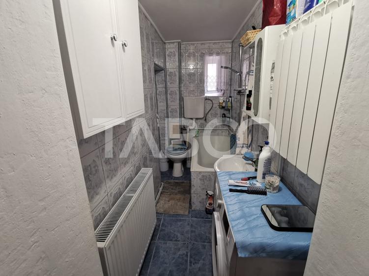 Casă individuală cu 5 camere cu Canalizare în Lazaret